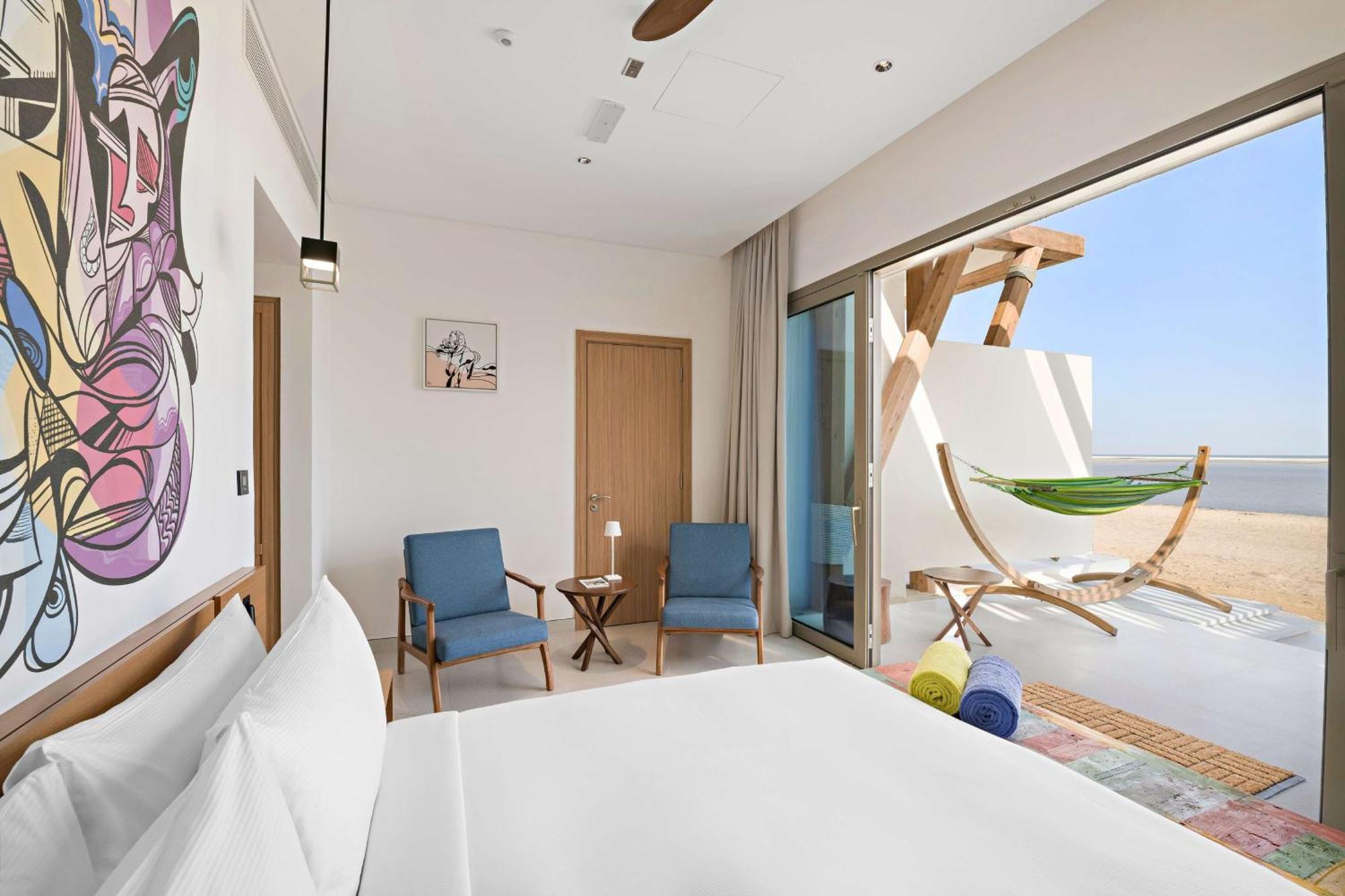 Fuwairit Kite Beach, Tapestry Collection By Hilton Fuwayrit Екстериор снимка